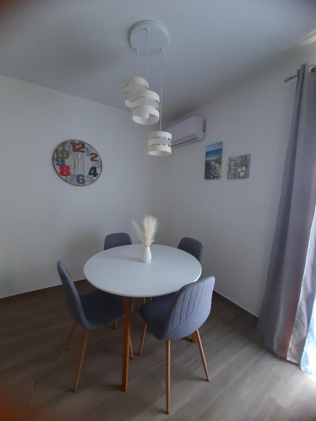 Apartmani Gabrijel Novi Vinodolski Εξωτερικό φωτογραφία