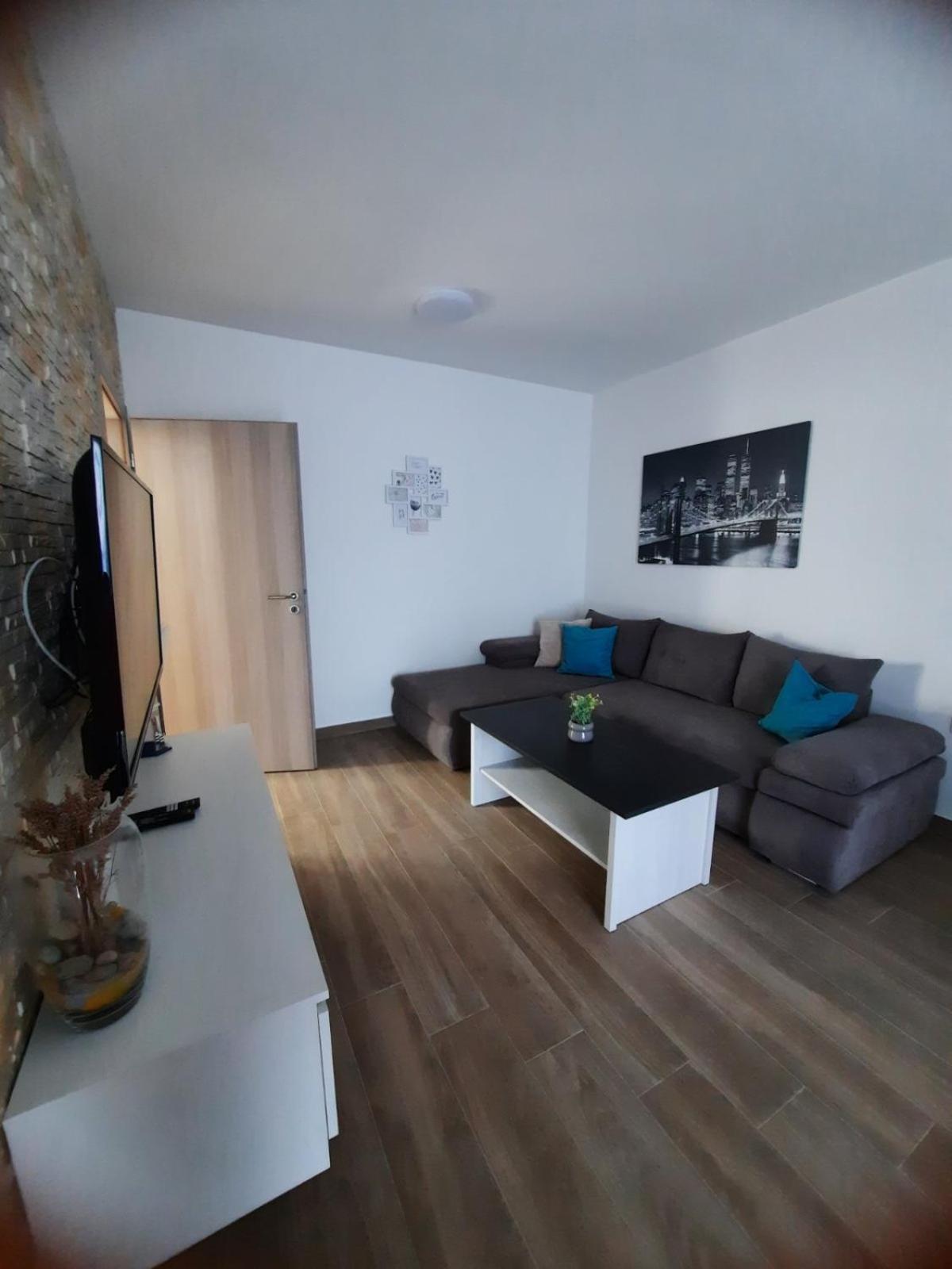 Apartmani Gabrijel Novi Vinodolski Εξωτερικό φωτογραφία